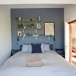 度假居 Amazing Modern House On The Sea! 费雷尔