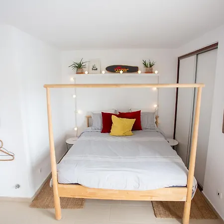 Amazing Modern House On The Sea! Hébergement de vacances Ferrel (Leiria)