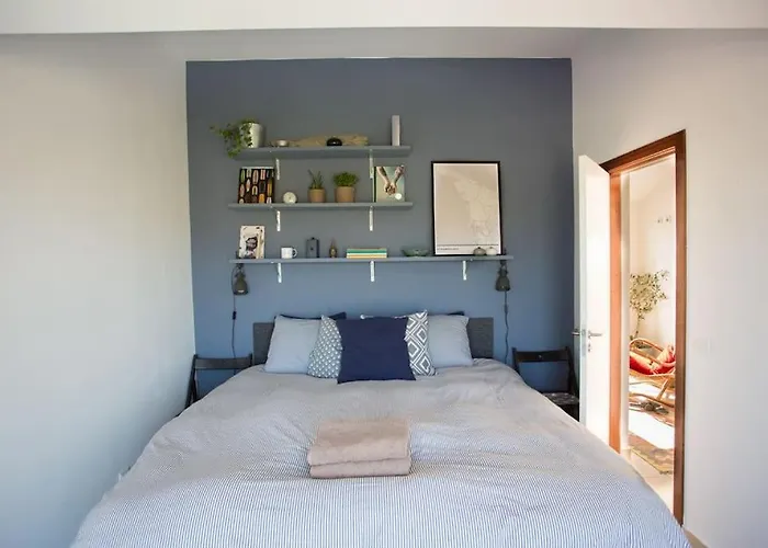 Hébergement de vacances Amazing Modern House On The Sea! Ferrel (Leiria)