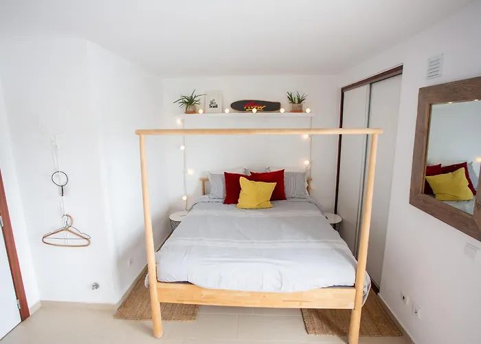 Amazing Modern House On The Sea! Hébergement de vacances Ferrel (Leiria)