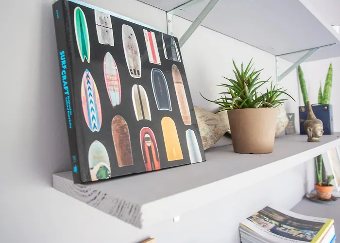 Hébergement de vacances Amazing Modern House On The Sea! *