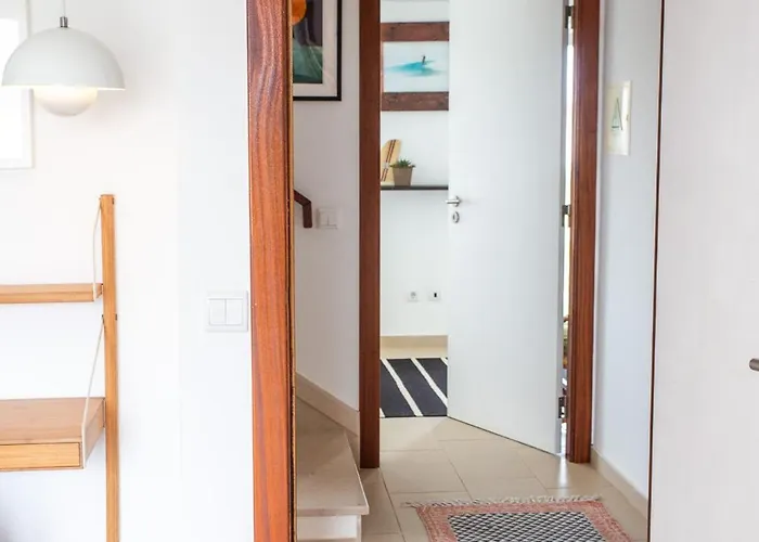 Amazing Modern House On The Sea! Ferrel (Leiria)